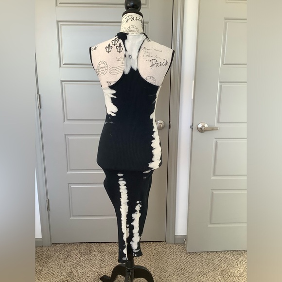🎉 Ribbed Knit Tie-Dyed Dress 🎉 - Picture 5 of 11